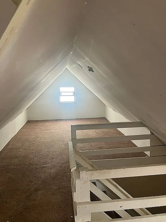 3afedb52ad3a54b63d9f42725c5ea818-uncropped_scaled_within_1536_1152